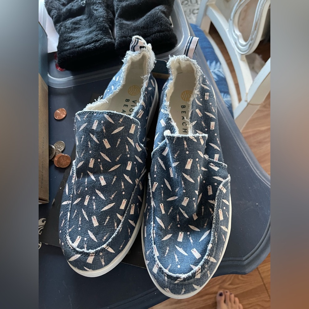 Vionic Beach Shoes Size 8 1/2 NWT
